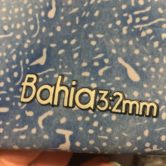 O'Neill Women's Wetsuit in Gray and Multicolor - Picture 6 of 6